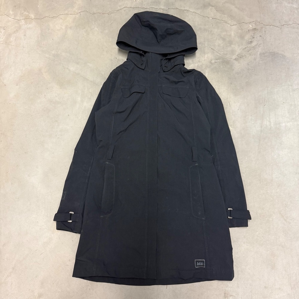 Women's‎ Black REI Rainproof Jacket
